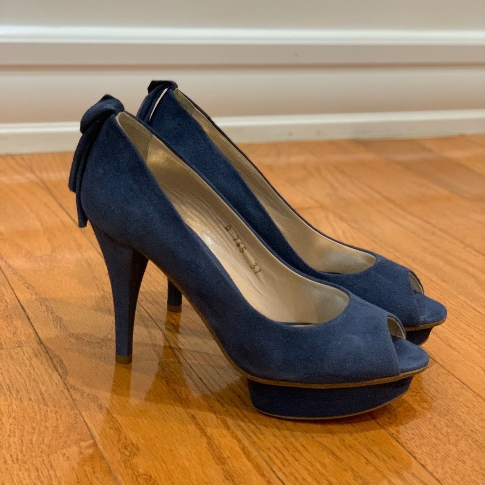 Alberto Gozzi Pumps - Picture 3 of 7